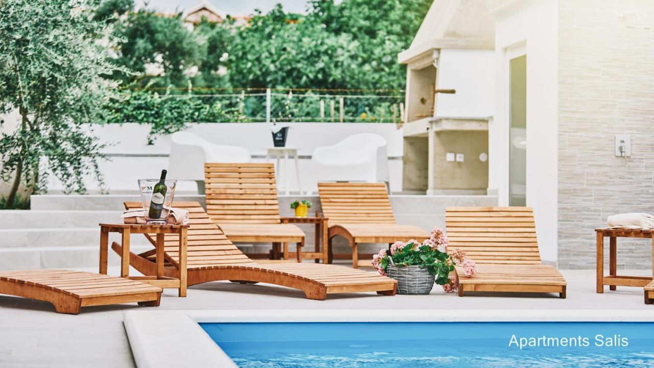 Salis Apartments Врси Екстериор снимка