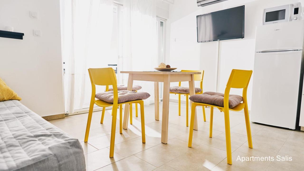 Salis Apartments Врси Екстериор снимка