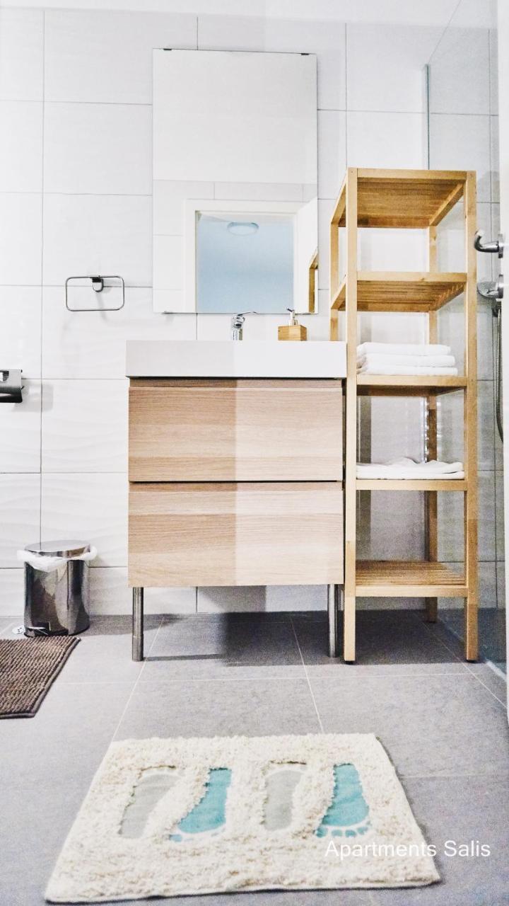 Salis Apartments Врси Екстериор снимка