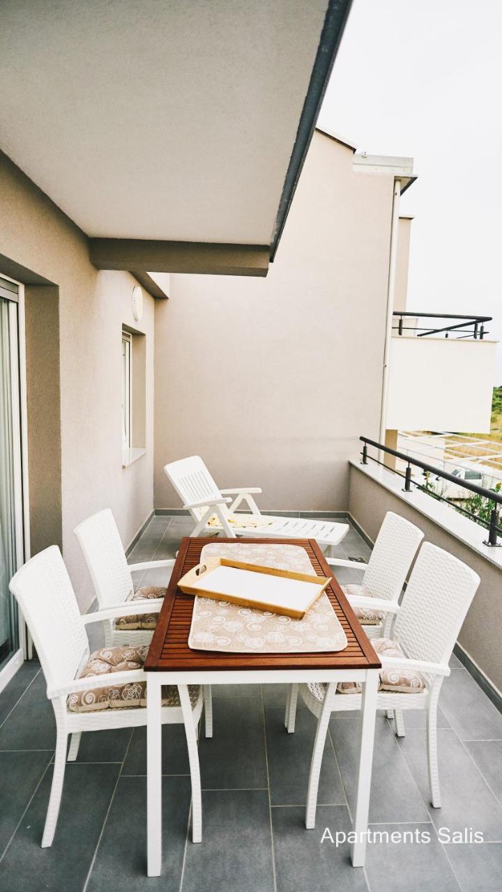 Salis Apartments Врси Екстериор снимка