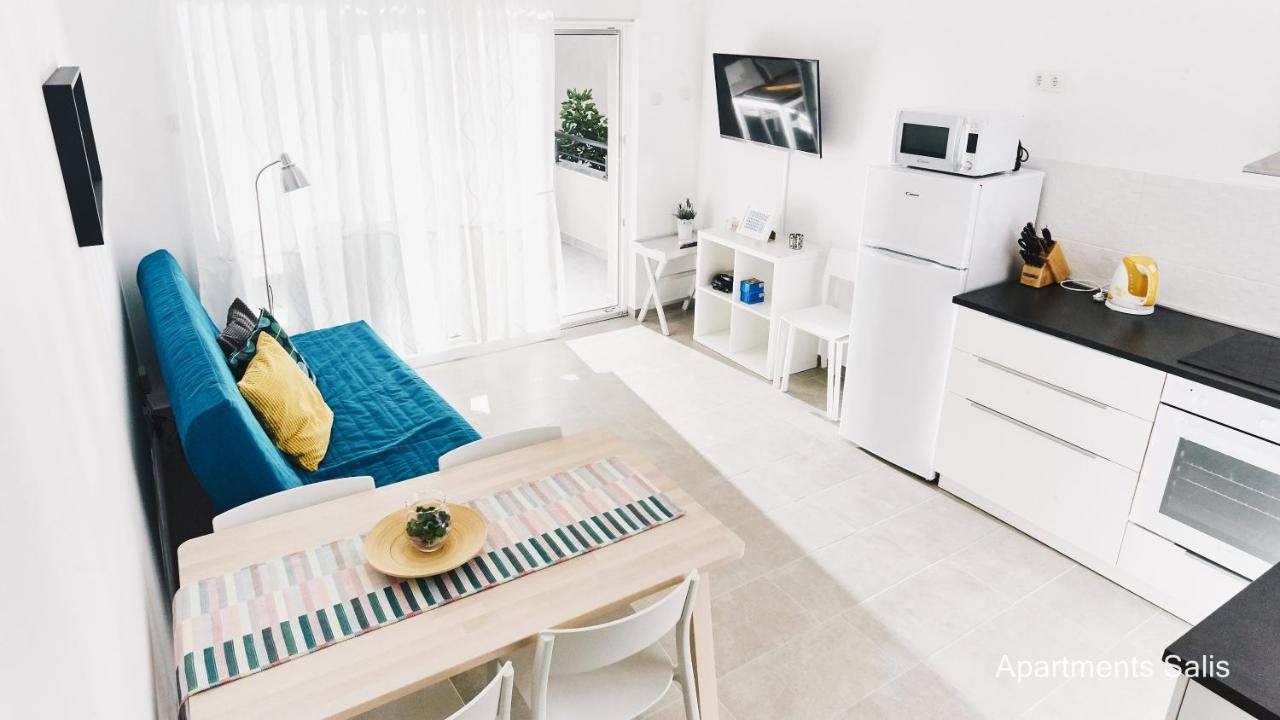 Salis Apartments Врси Екстериор снимка